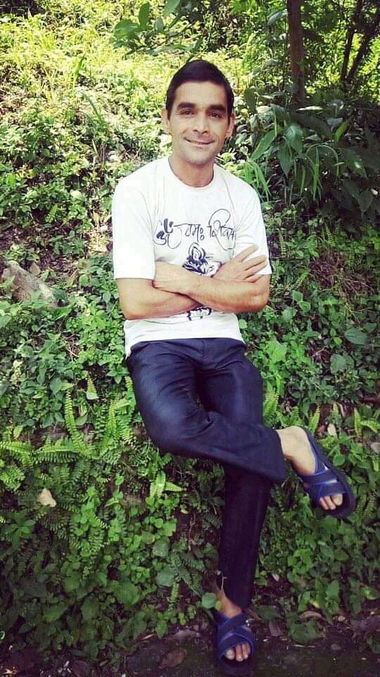 sapna chauhan family father