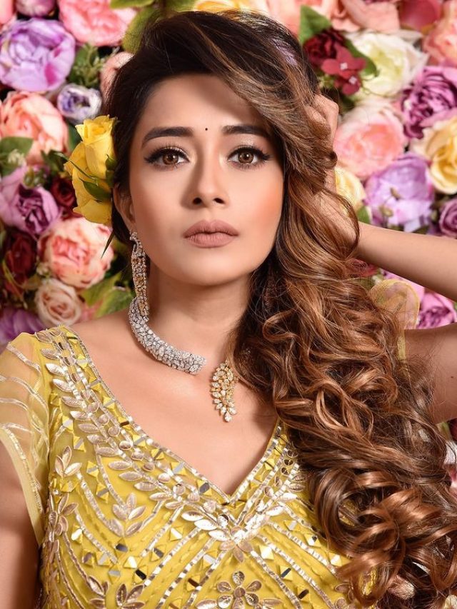 cropped-Gorgeous-tina-datta.jpg