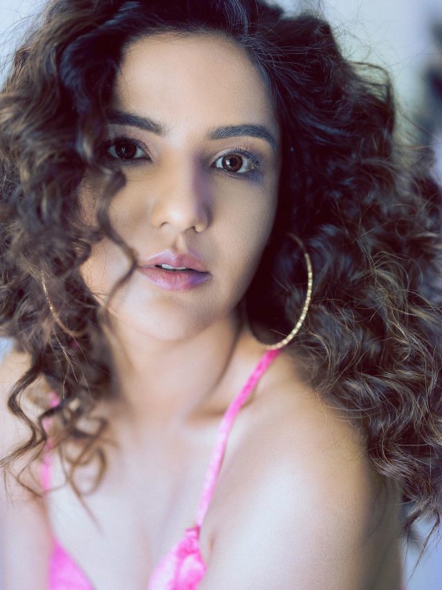 cropped-Jasmine-Bhasin.jpg