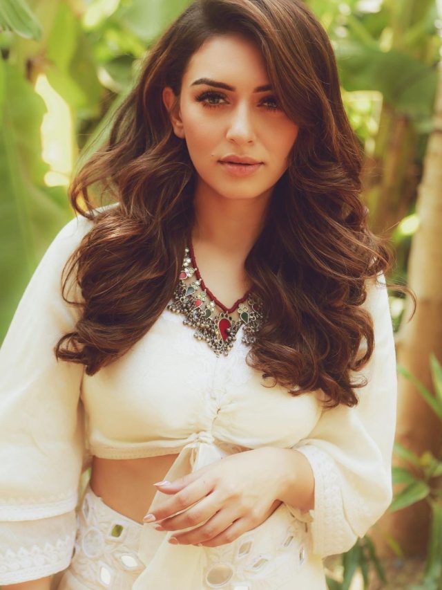 Hansika gorgeous