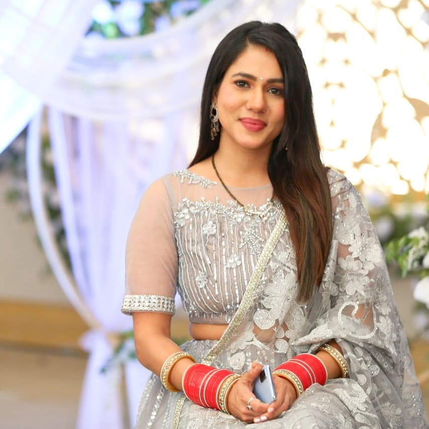 Twinkle Vasisht height