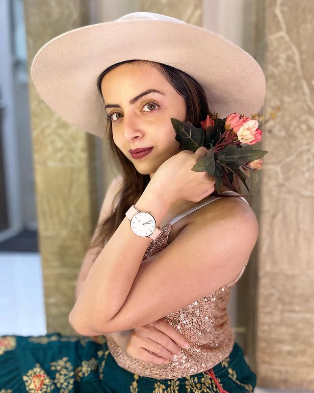 Shrenu Parikh height