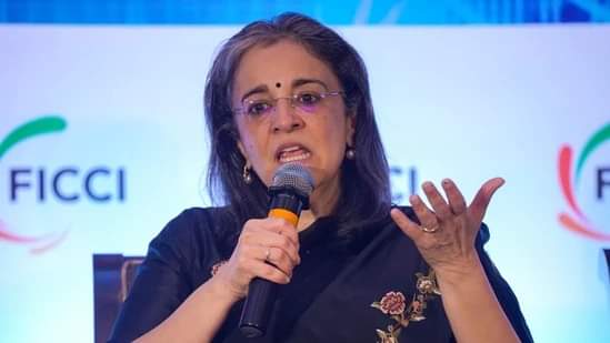 Madhabi Puri Buch bio