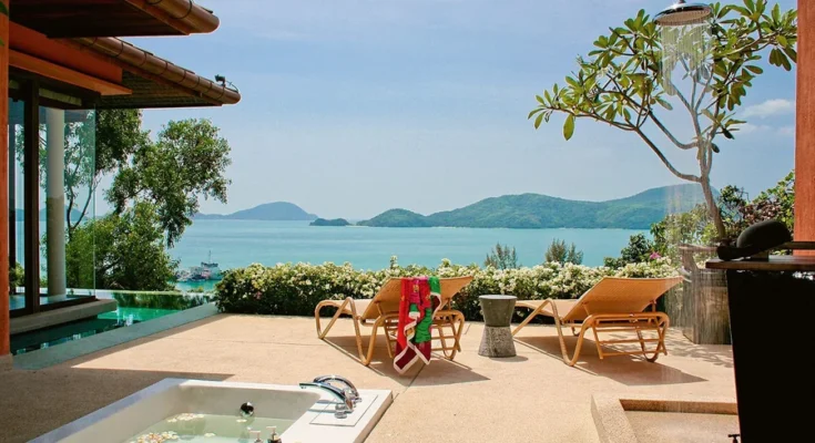 relaxed beach